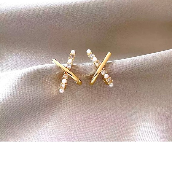 Gold Plated Cross Shaped Pearl and Zircon Stud Earrings - Picture 6 of 9